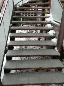 rozmrazené schody