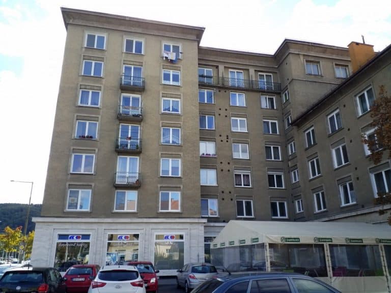 Elektrické rozvody v paneláku – 29.augusta 24-30, BB
