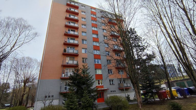 Rekonštrukcia elektroinštalácie v paneláku -Mládežnícka, BB