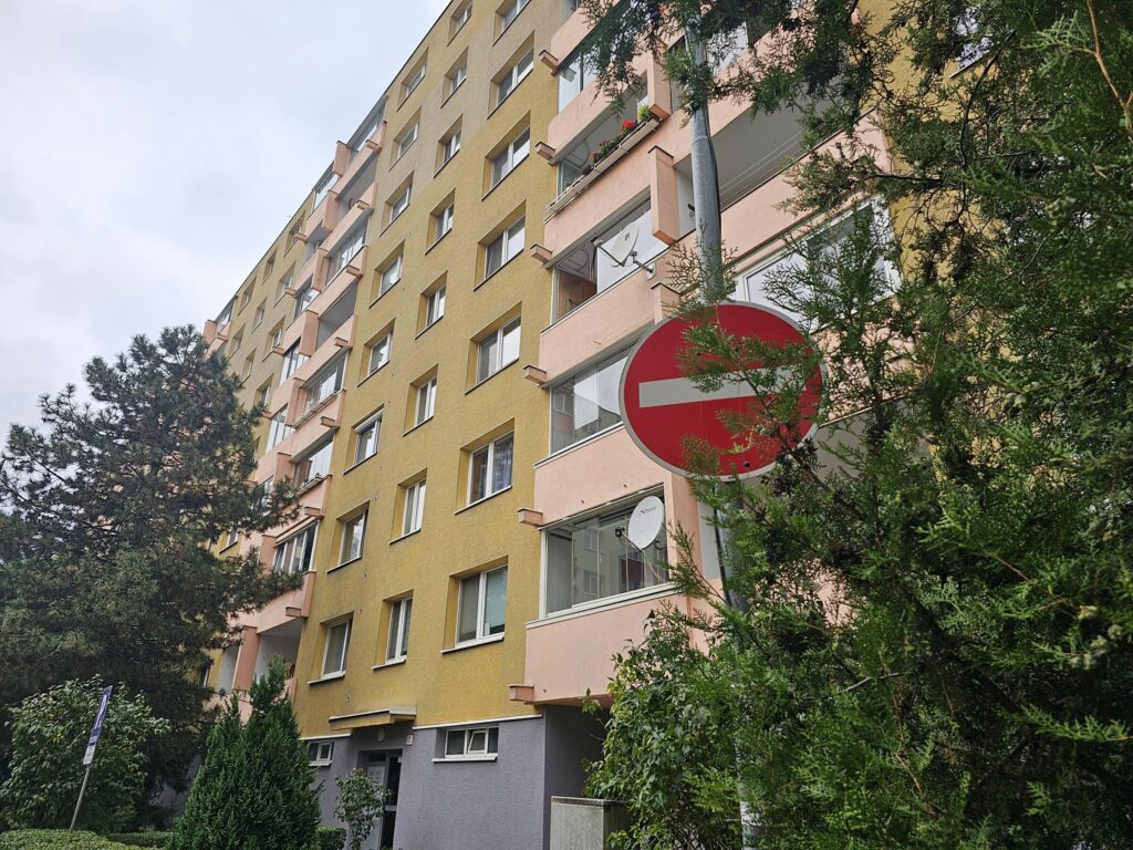 Projekt elektroinštalácie K. Adlera 7-15, BA