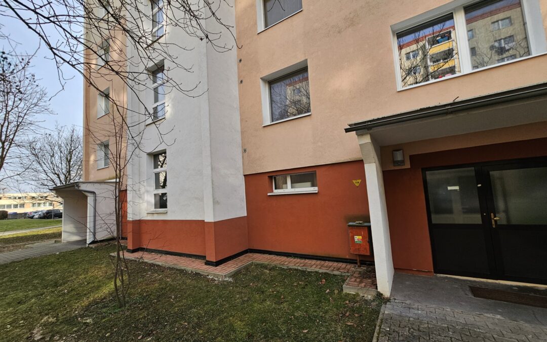Kamerový systém bytovka – A.Nográdyho 2, Zvolen