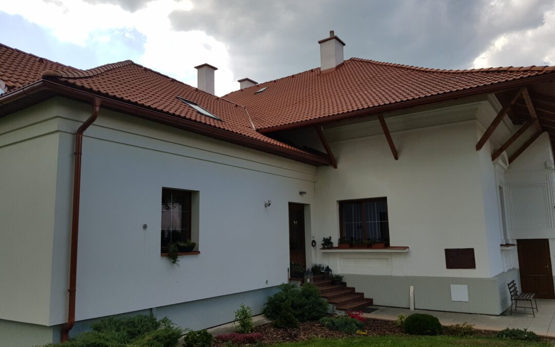 Ohrev žľabov – evanjelická fara Hybe